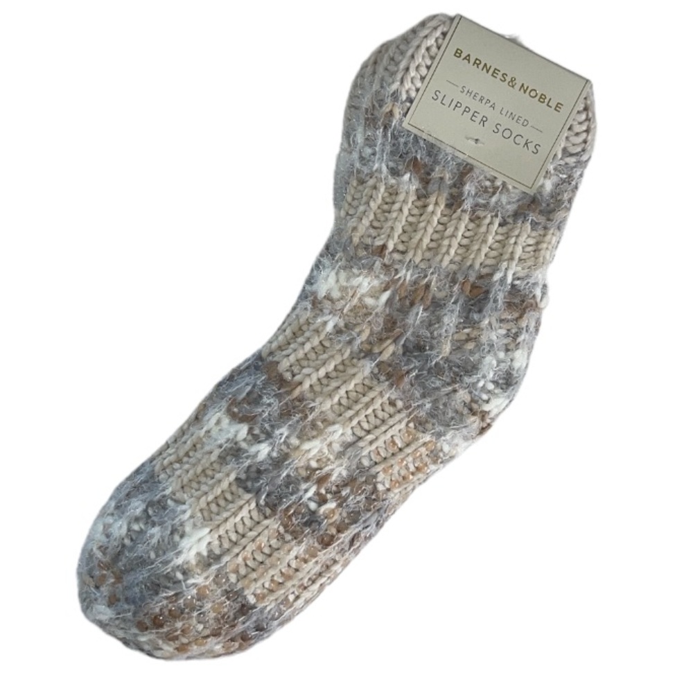 BARNES & NOBLE • Slipper Socks